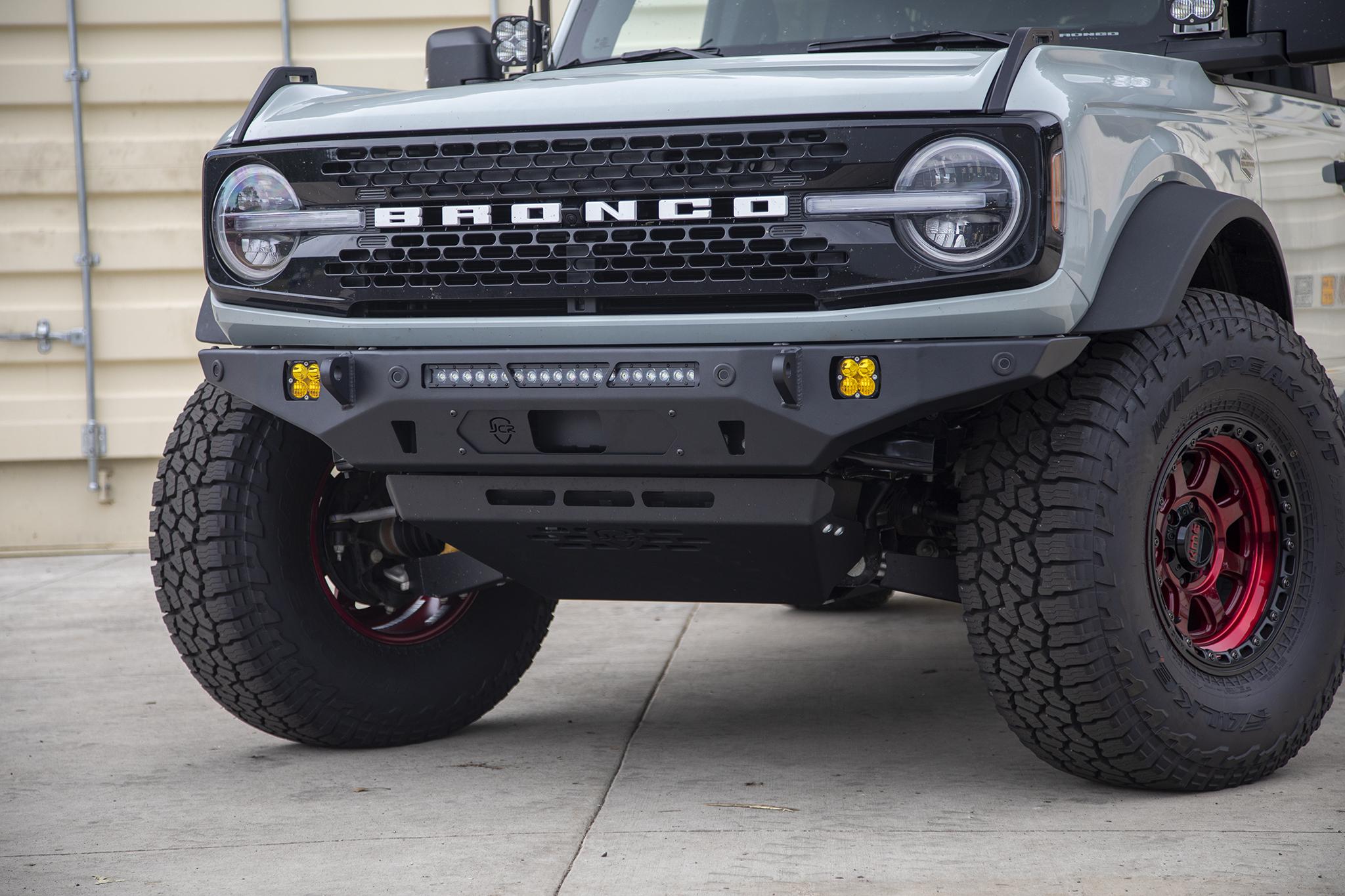 Bronco Front Crusader Bumper | 6th Gen (21+)
