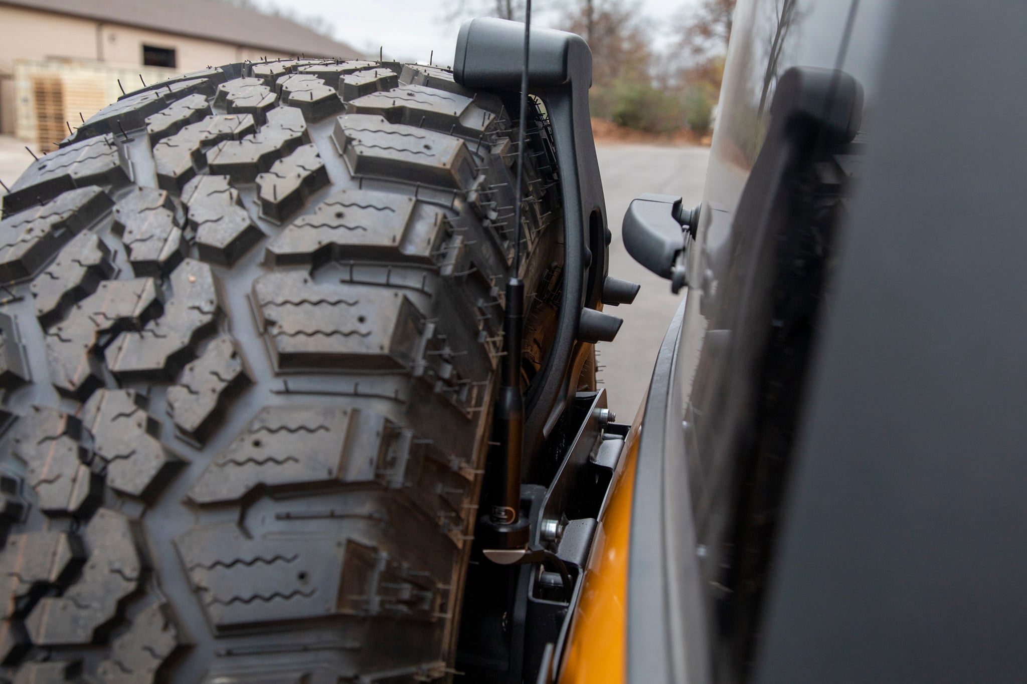 Bronco CB Antenna Mount | 6th Gen (21+)