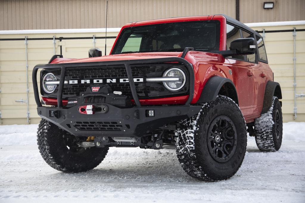 Bronco Front Vanguard Bumper | 6th Gen (2021+)