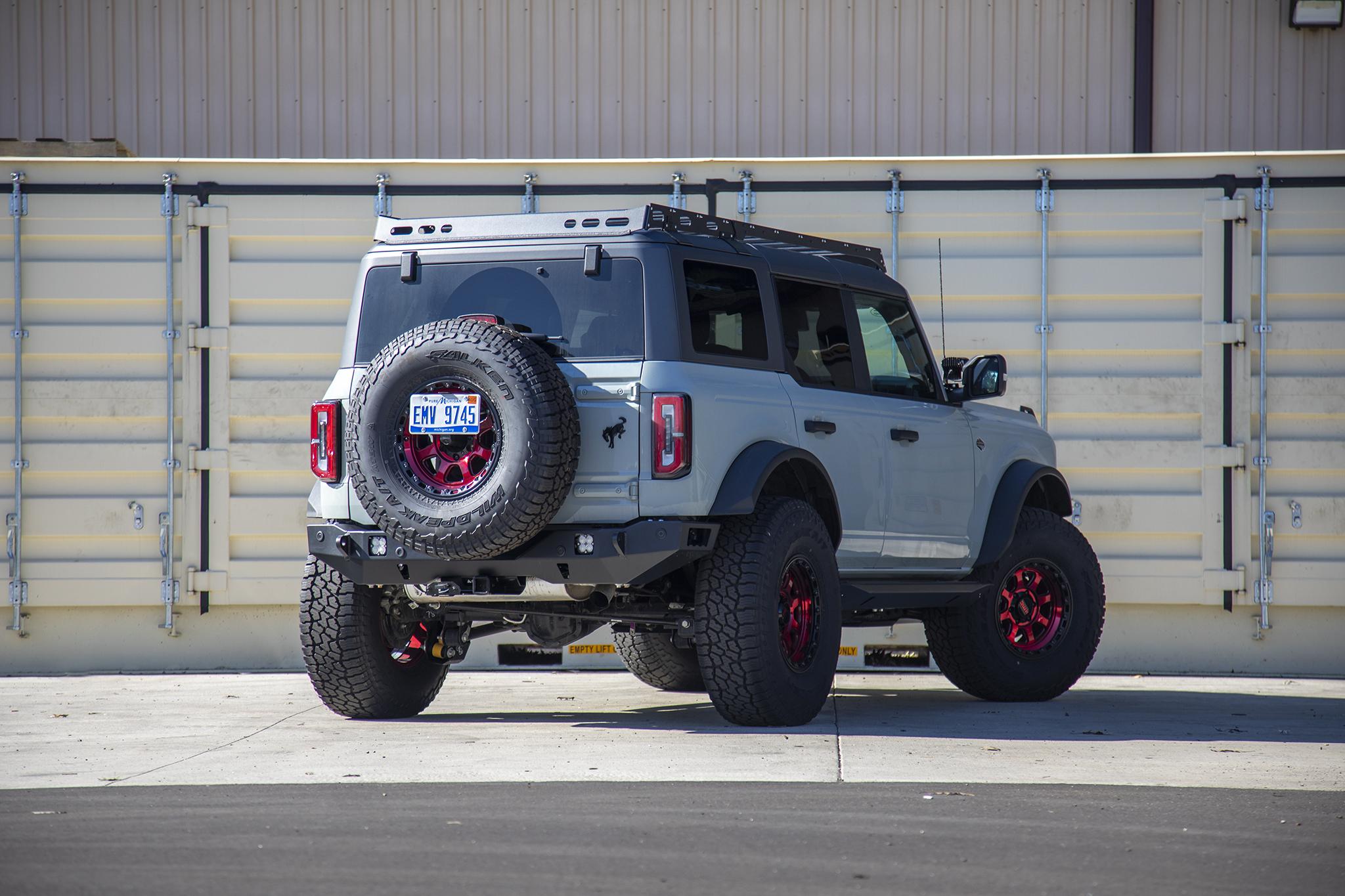 Bronco Rear Crusader Bumper | 6th Gen (21+)