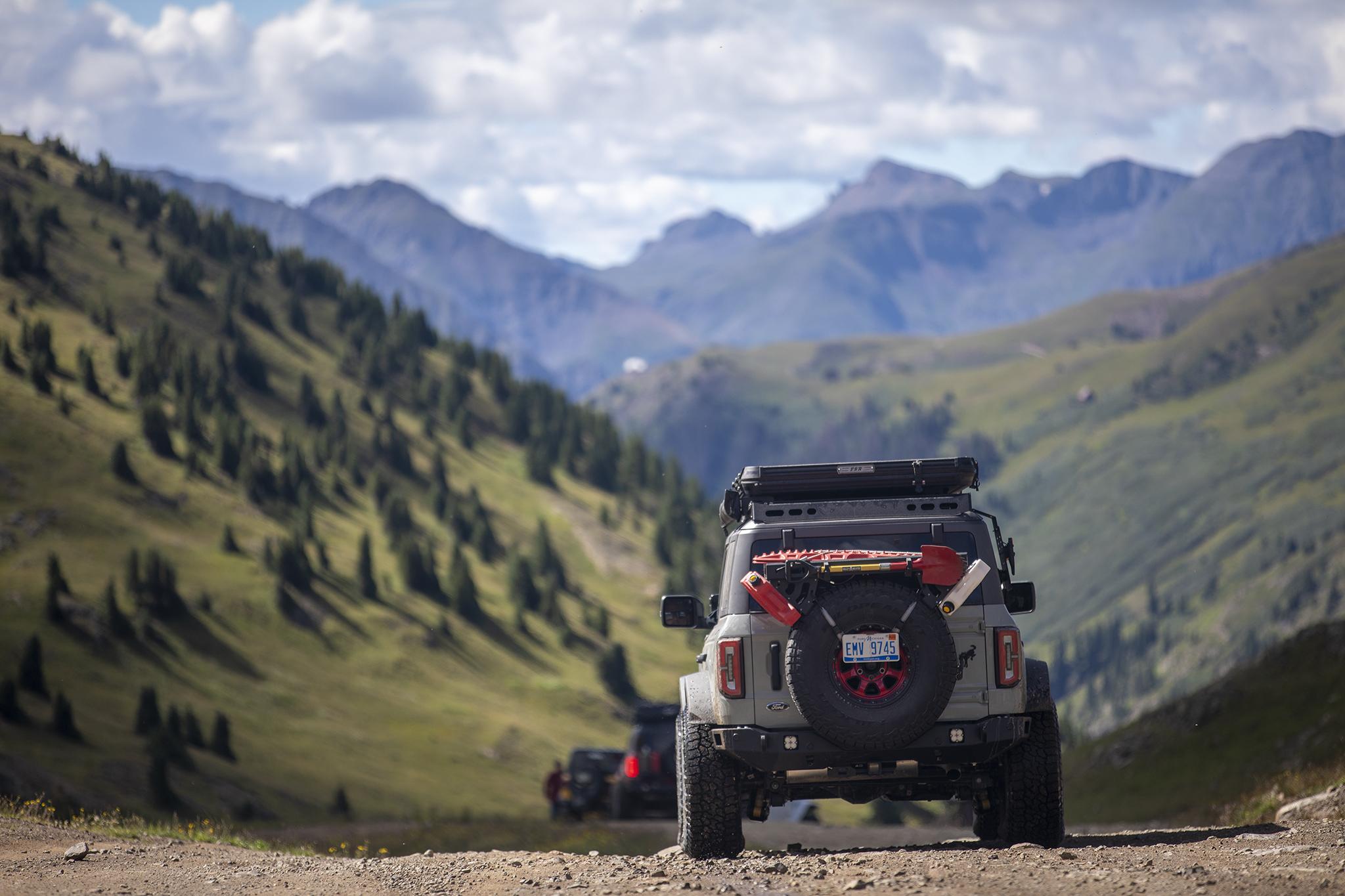 Bronco Rear Crusader Bumper | 6th Gen (21+)