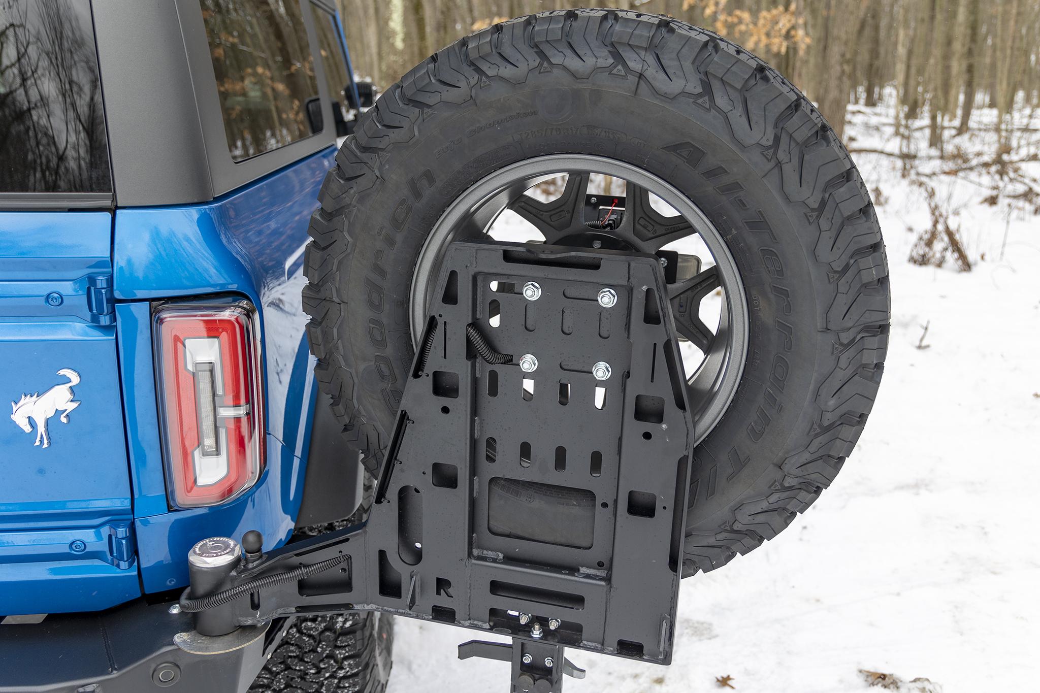 Adventure Carrier | Rear Bumper Swing-out