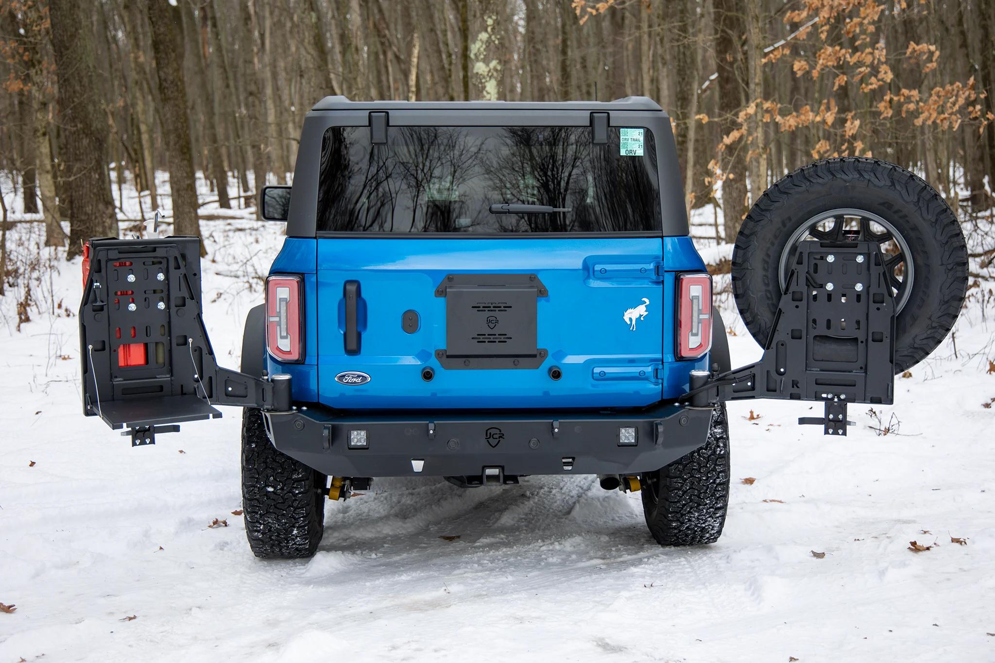 Adventure Carrier | Rear Bumper Swing-out