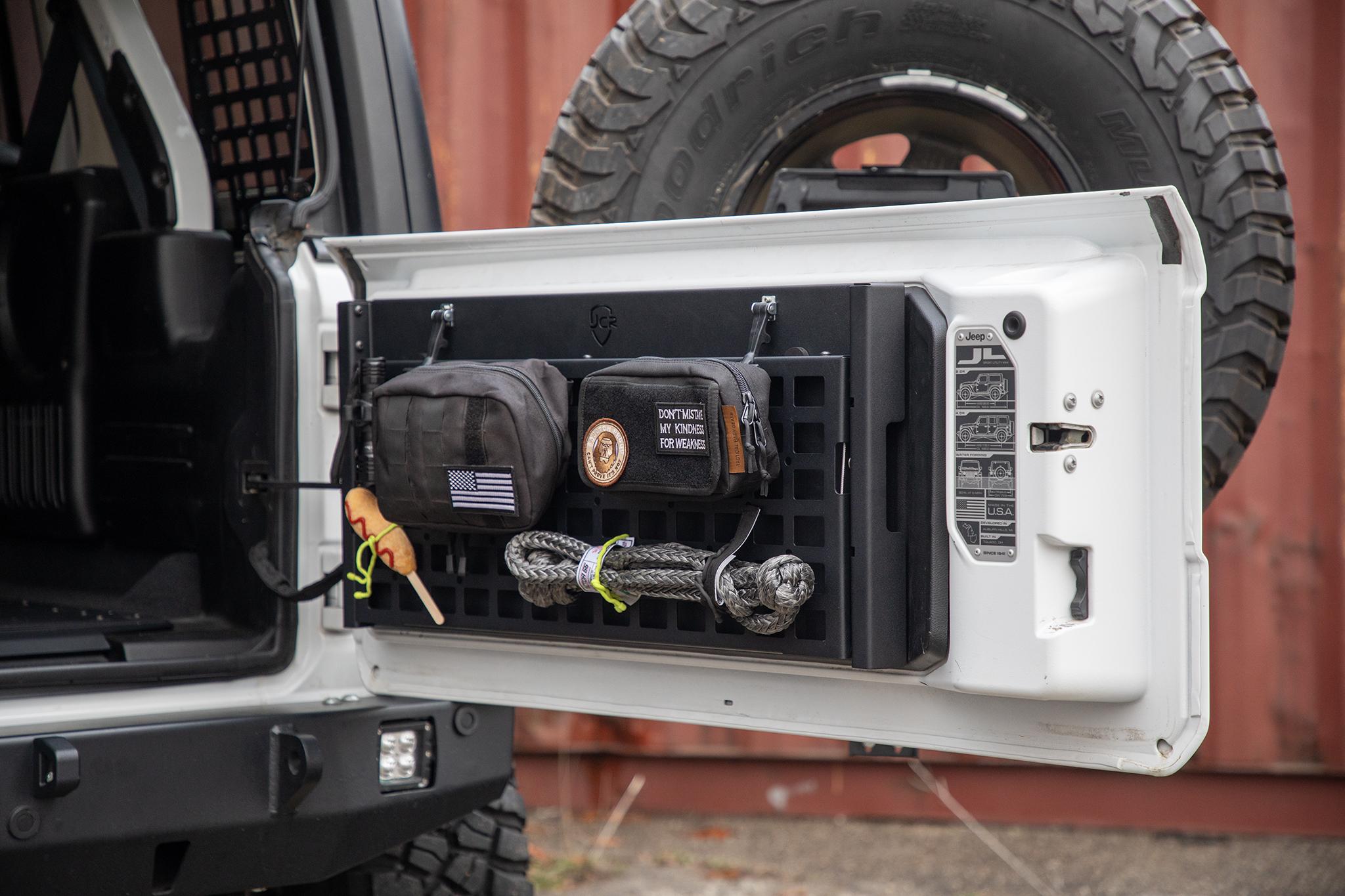 JL Tailgate Table | Jeep Wrangler (2018+)