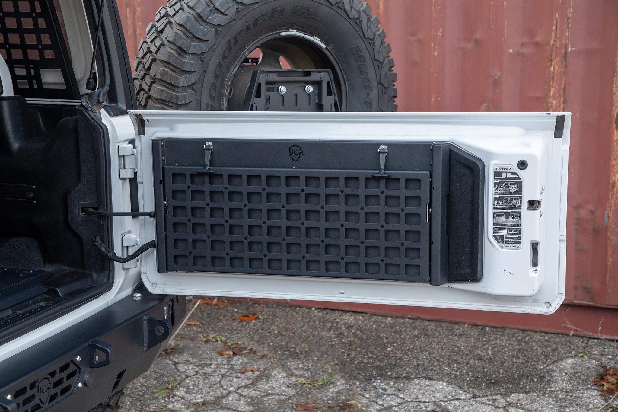 JL Tailgate Table | Jeep Wrangler (2018+)