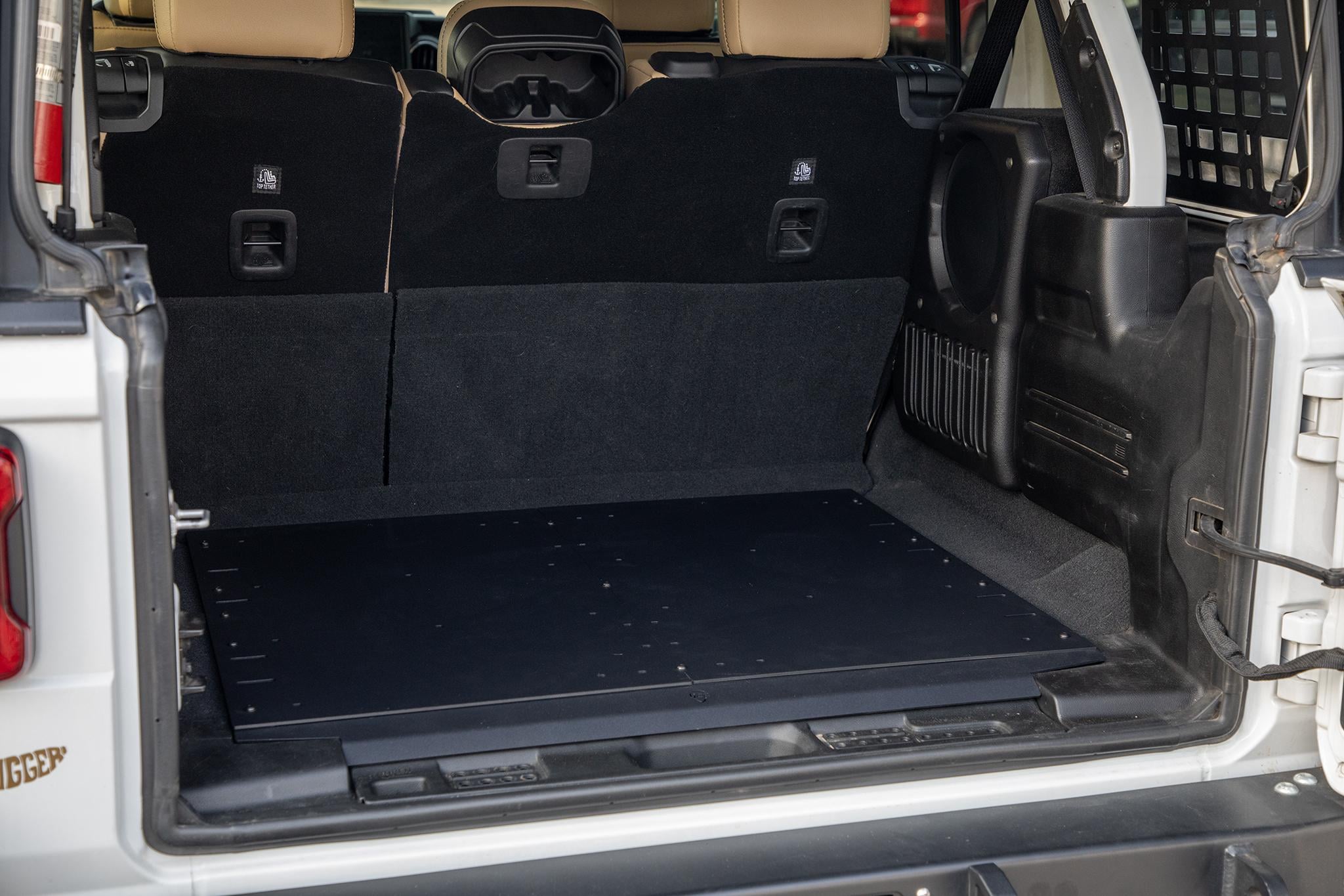 JLU Floor | Off-Grid Modular Drawer System