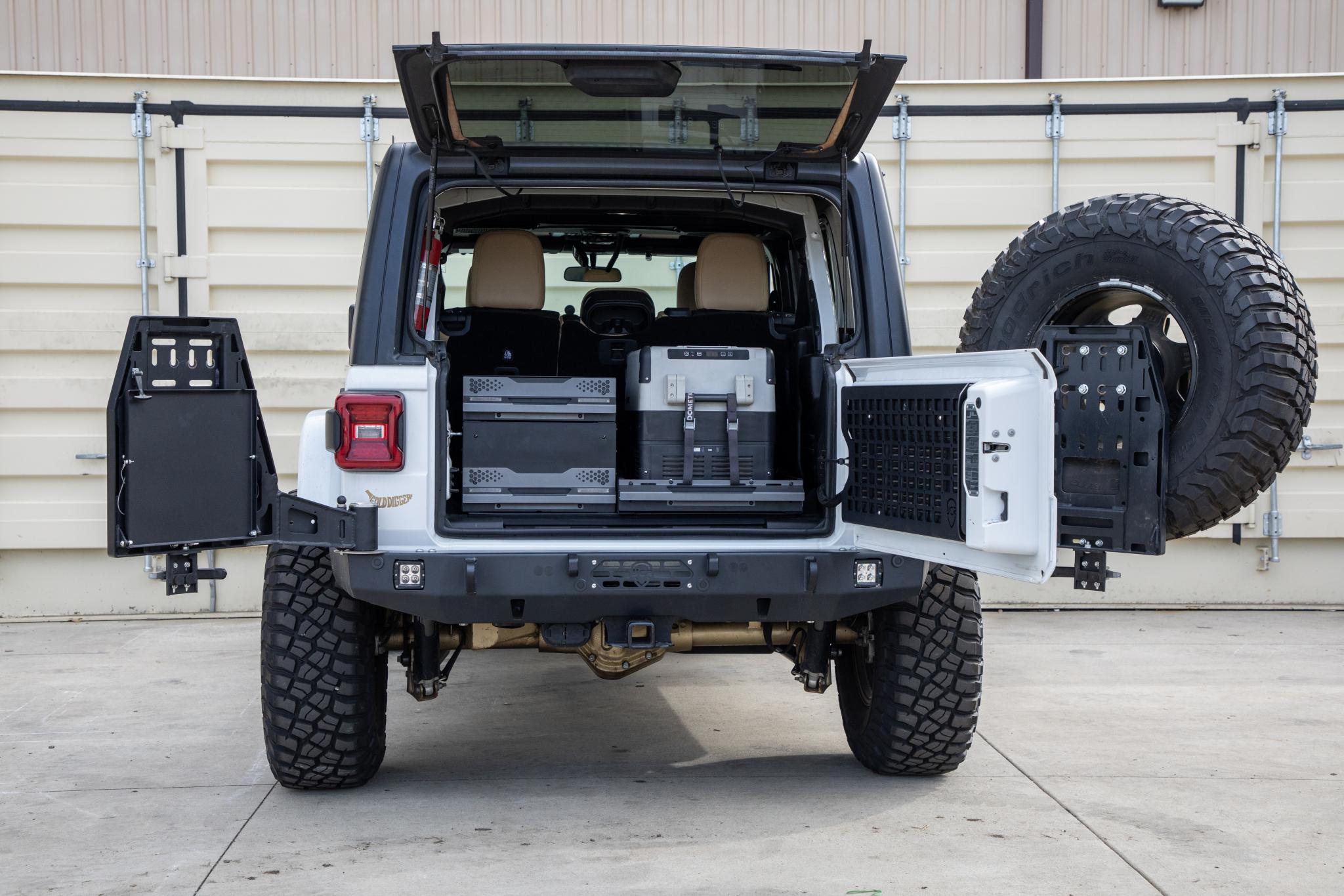 JLU Floor | Off-Grid Modular Drawer System