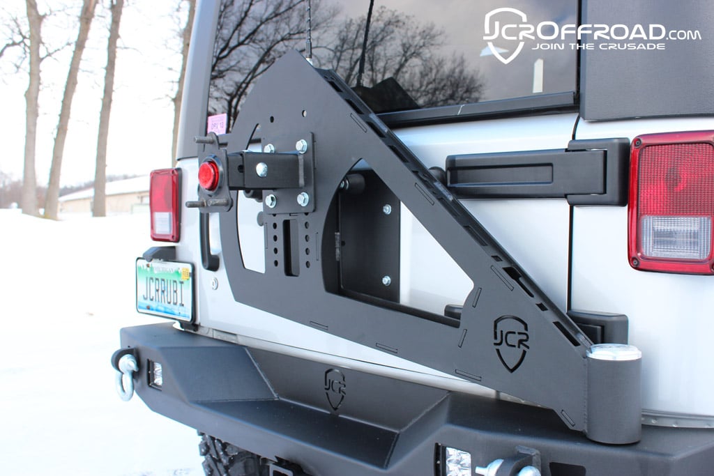 Tire Carrier | Shield Gate Swinging | Jeep Wrangler JK (2007-2018)