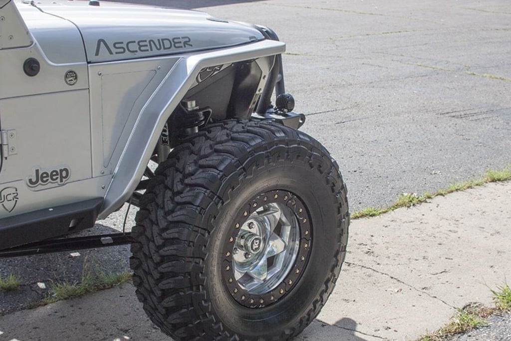 Jeep Hi-Line Fenders | Front Crusader Mid-Width | Jeep Wrangler TJ, LJ (97-06)