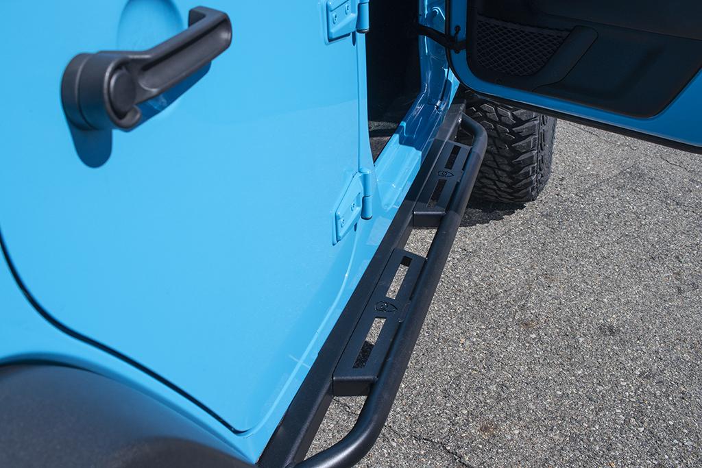 Jeep Rock Sliders | Classic | 4 Door Jeep Wrangler JKU (07-18)