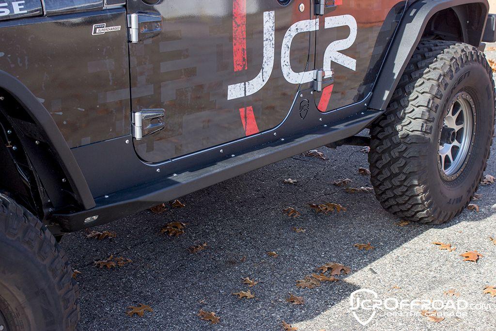JKU Rock Sliders | Crusader | 4 Door Jeep Wrangler (07-18)