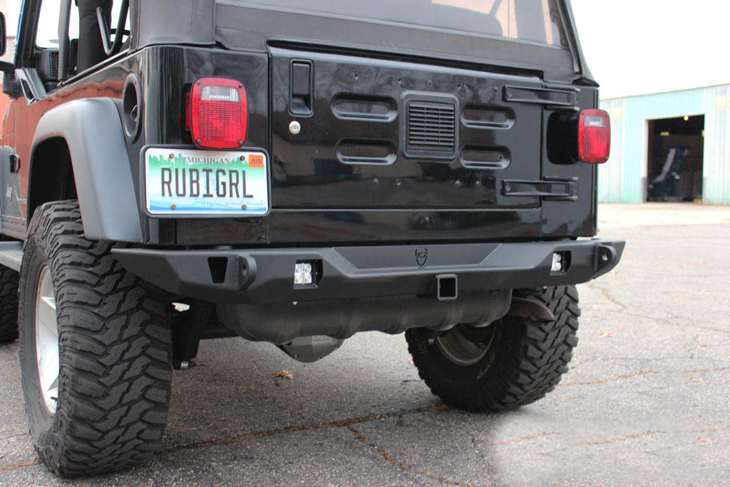 Jeep rear bumper width